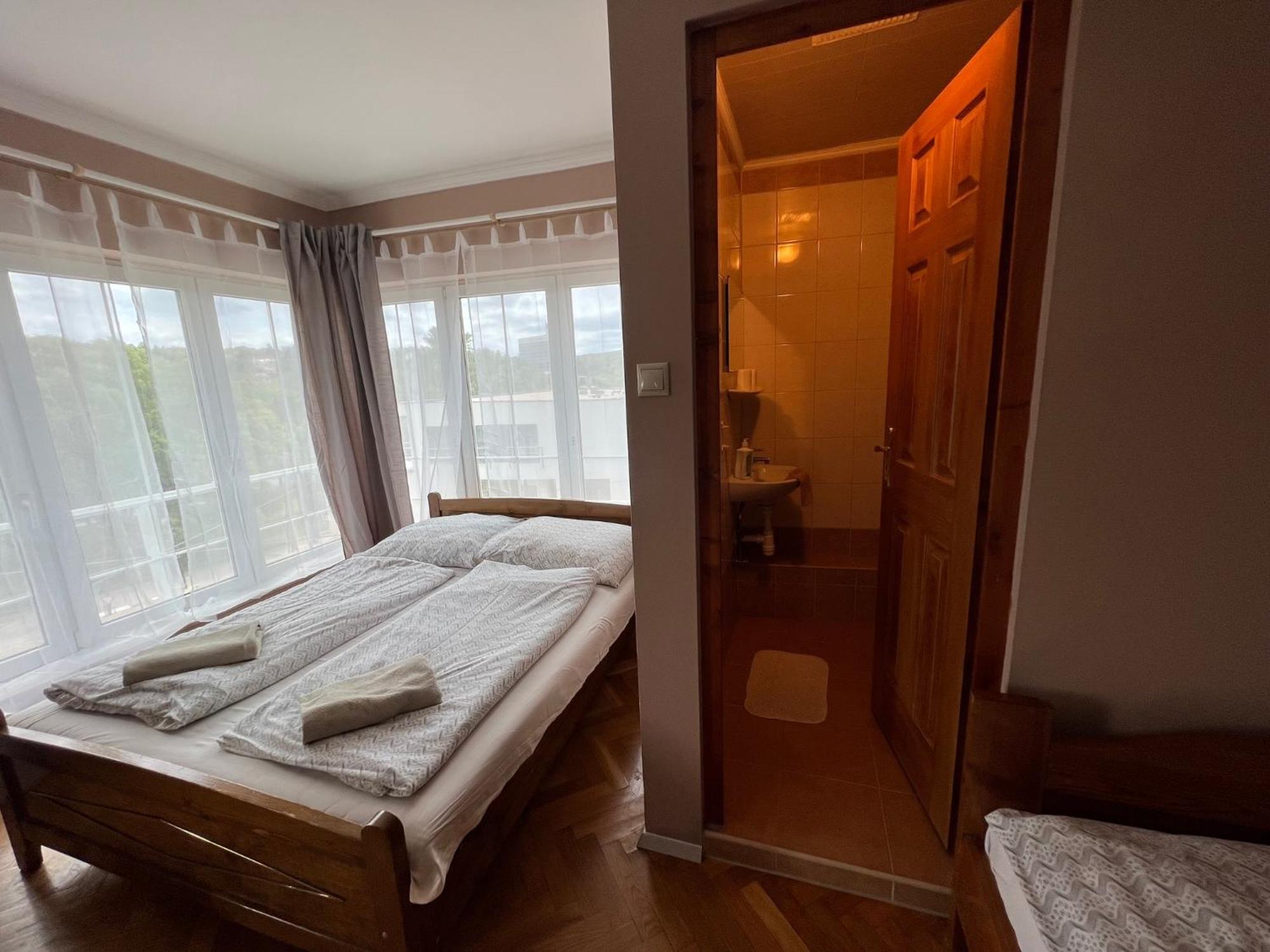 Villamerica Miskolc Rum bild